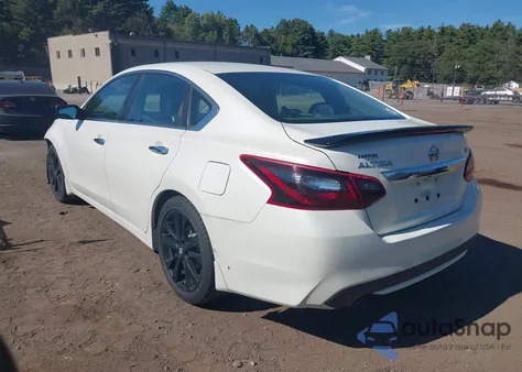 2017 Nissan Altima 2.5 Sr из США, поврежденный, VIN 1N4AL3AP0HC484597